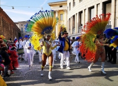 Венецианский карнавал перенесли в онлайн-формат — Реальное время